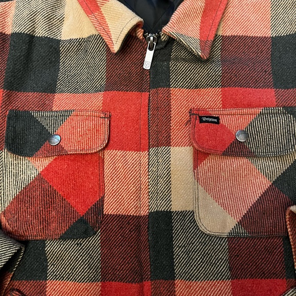 Brixton Bowery Black Red And Tan Plaid Hooded Flannel Jacket Size Men’s Small - Picture 3 of 10